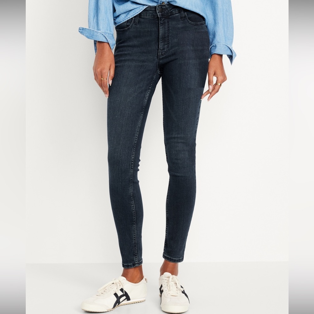 Old Navy extra high rise rockstar super skinny - dark wash